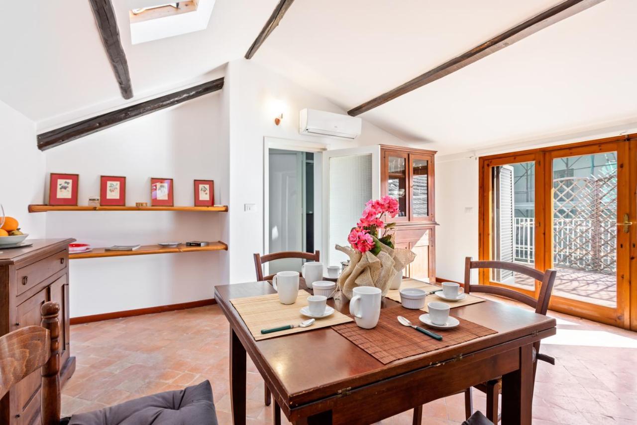Liberta Frame Apartment With Terrace And Etna View คาตาเนีย ภายนอก รูปภาพ