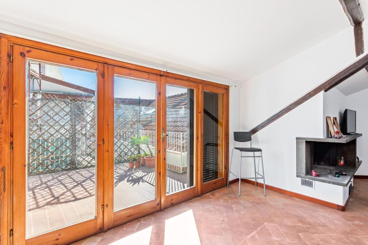 Liberta Frame Apartment With Terrace And Etna View คาตาเนีย ภายนอก รูปภาพ